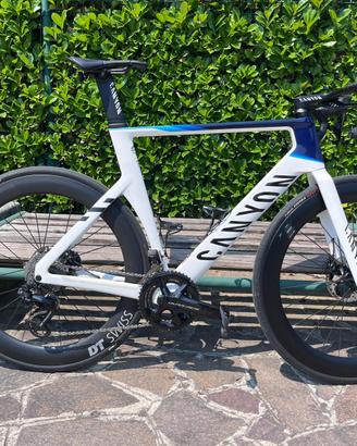 Canyon Aeroad CFR Di2