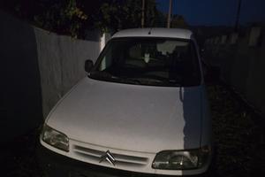Furgone berlingo