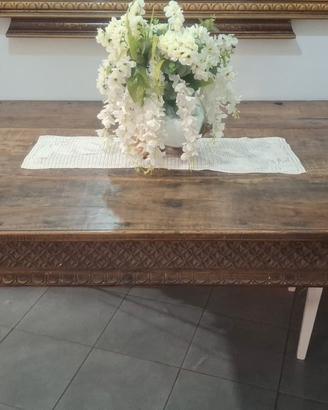 mobili in legno intarsiato 