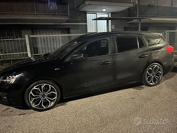 Ford focus st line co pilot