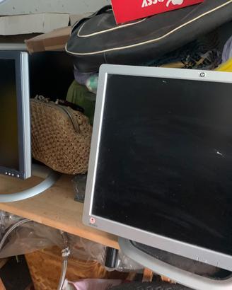 Monitor computer
