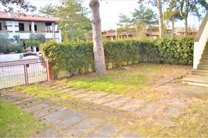 Lido degli Estensi Villetta con giardino