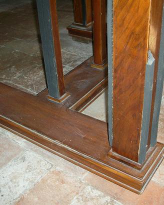 Tavolone in legno massiccio