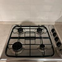 Piano cottura indesit 4 fuochi a gas .