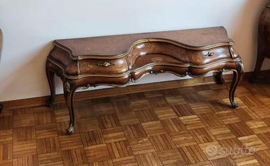 consolle bassa o retro-divano