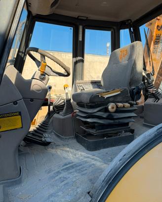 Terna JCB serie S 3CXT