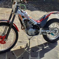 Moto Trial Honda Repsol Montesa cota4Rt