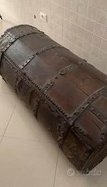Baule da carrozza antico