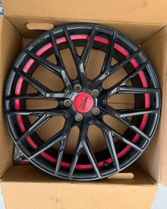 Cerchi in lega MAM RS4