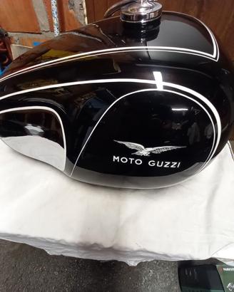 Serbatoio Moto Guzzi