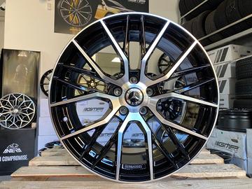Cerchi Mercedes raggio 18 NUOVI cod.8323