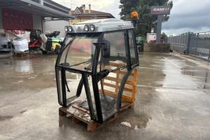 CABINA PER NEW HOLLAND T4.90-100-110 bassotto