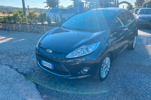 Ford Fiesta 1.6 TDCi 90CV 5 porte DPF Titanium (A4