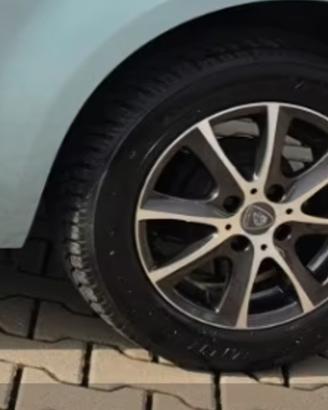 cerchi in lega più gomme per fiat 500 e panda