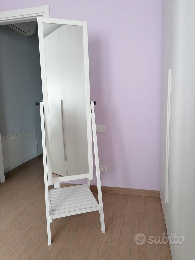 Specchio da terra ISFJORDEN - IKEA mordente bianco - Arredamento e