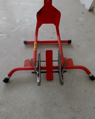 Fermaruota moto 