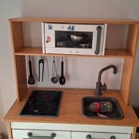cucina ikea completa di pentoline