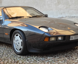 Porsche 928 S