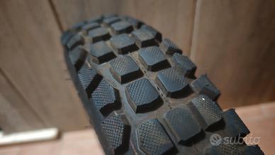 Pneumatico monoruota o moto/scooter