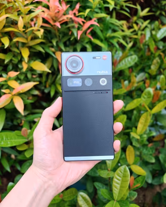 NUBIA Z70S ULTRA 