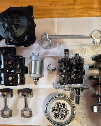 PARTI MOTORE RSV4 1100 2021