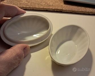 Scatoline di porcellana