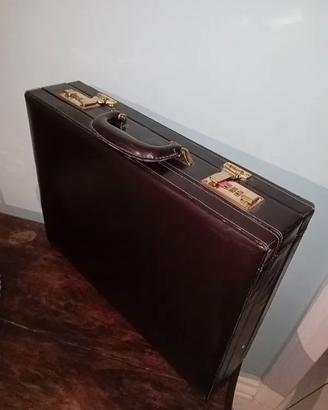 Valigetta 24h vintage anni 80 NUOVA