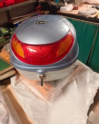 Bauletto rigido per bicicletta