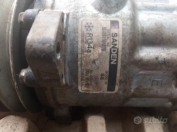 Compressore aria condizionata Sanden  4646