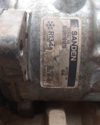 Compressore aria condizionata Sanden  4646