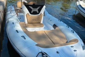 Gommone SALPA 18 nuovo + SELVA DORADO 40 XSR 2026