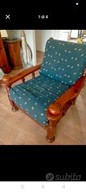 poltrona con cuscini 