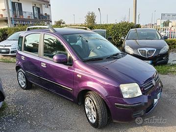 Fiat Panda 1.2 Emotion Dualogic