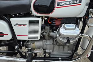 Moto Guzzi V7 SPECIAL