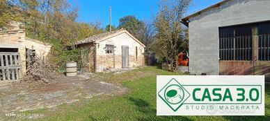 Magazzino a Macerata - Periferia