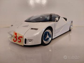 Modellino Ford Gt die cast 1/18 apribile