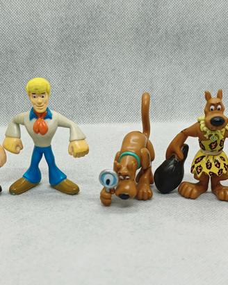 Lotto 5 personaggi Scooby-Doo in PVC