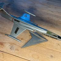 Modellino in metallo F104 US AIR FORCE