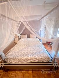 Letto baldacchino legno grigio tortora