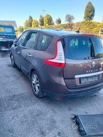 RENAULT SCENIC 2009 - 370.25 - RICAMBI USATI