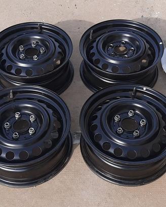 cerchi  acciaio 15” originali mercedes 190/200