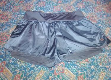 pantaloncini tg.46, marca Freddy 