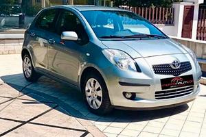TOYOTA YARIS 1.3 LUNA 5 P.TE BENZ UNIPROP. (2007)