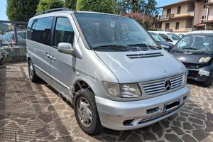 MERCEDES V200 - AUTOVETTURA 7 POSTI