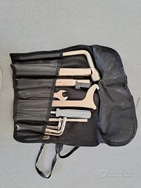 bmw r850r r1100r attrezzi sotto-sella originali