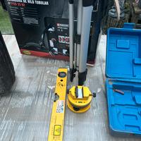 Set Livella Laser Parkside con Treppiede