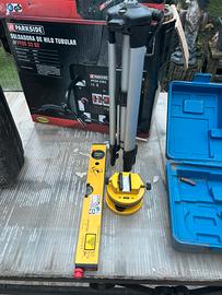 Set Livella Laser Parkside con Treppiede