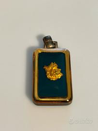 Ciondolo con foglia d’oro