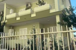 Villetta a schiera di 240 m² con più di 5 locali e