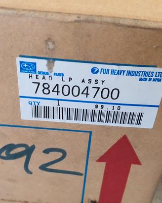 784004700 faro ant. dx subaru justy